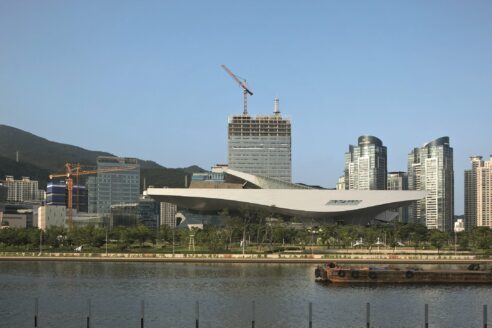 Busan cinema centre coop himmelblau