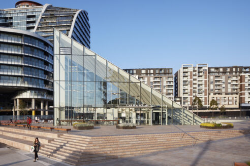 Green square library and plaza view of library entry pavilion  tom roe (photographer)