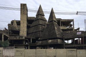 Castillo-Brustalist-Pindú-Architectrual-Review