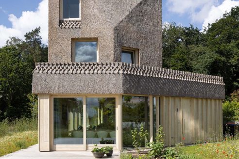 Woonhuis Lichtenberg by 9graden Architectuur