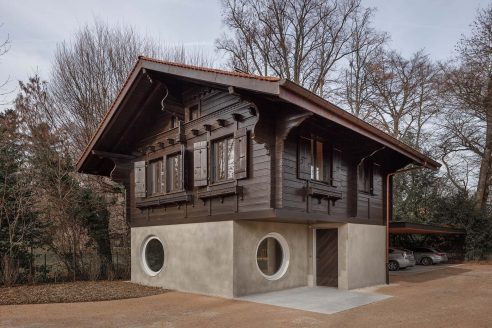 BUREAU_MrBarrettsHouse_2019%E2%94%AC%C2%AEDylanPerrenoud_08-copy_architectural_review_arhouse-492x328.jpg