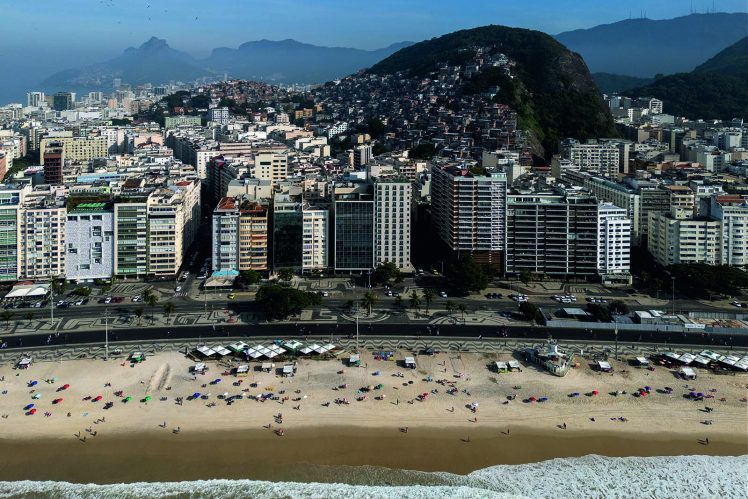 copacabana_roberto_burle_marx_brazil_ar_public_architectural_review_finotti_8-748x499.jpg