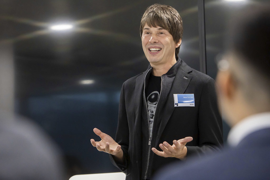 Jacobs announces 2,400 new jobs amid 'confidence in UK economy