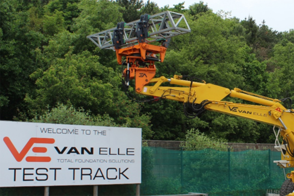 Van-Elle.jpg