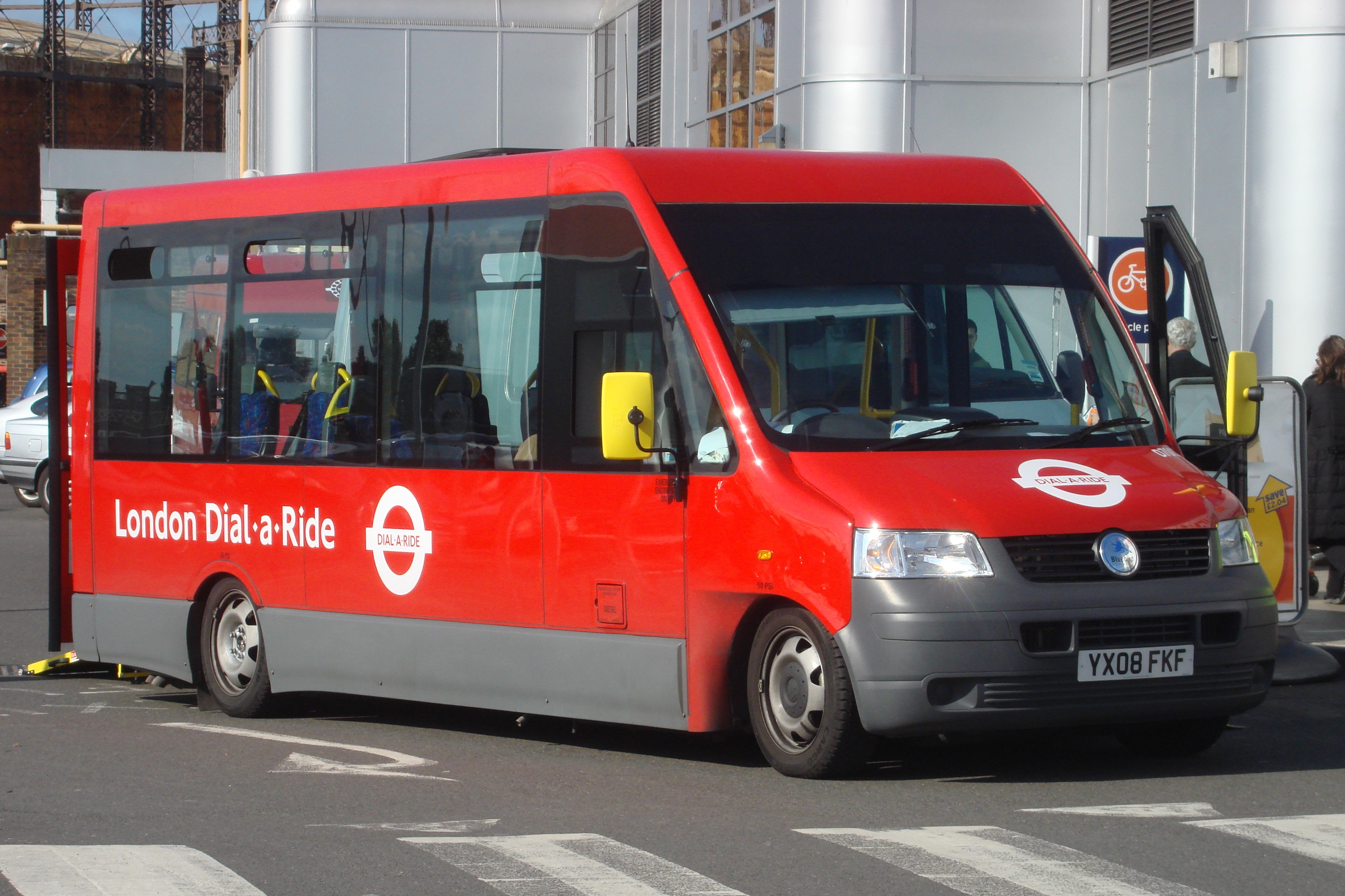 ‘Ondemand’ bus trial launched by TfL New Civil Engineer