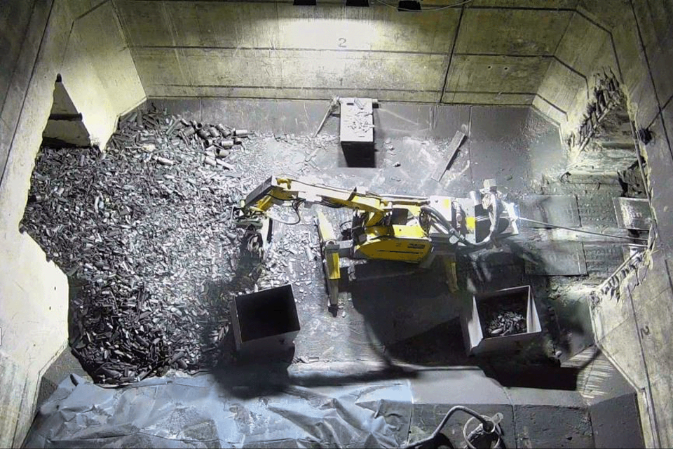 2,100t of solid radioactive waste retrieved and stored at Hunterston A - Vimarsana News