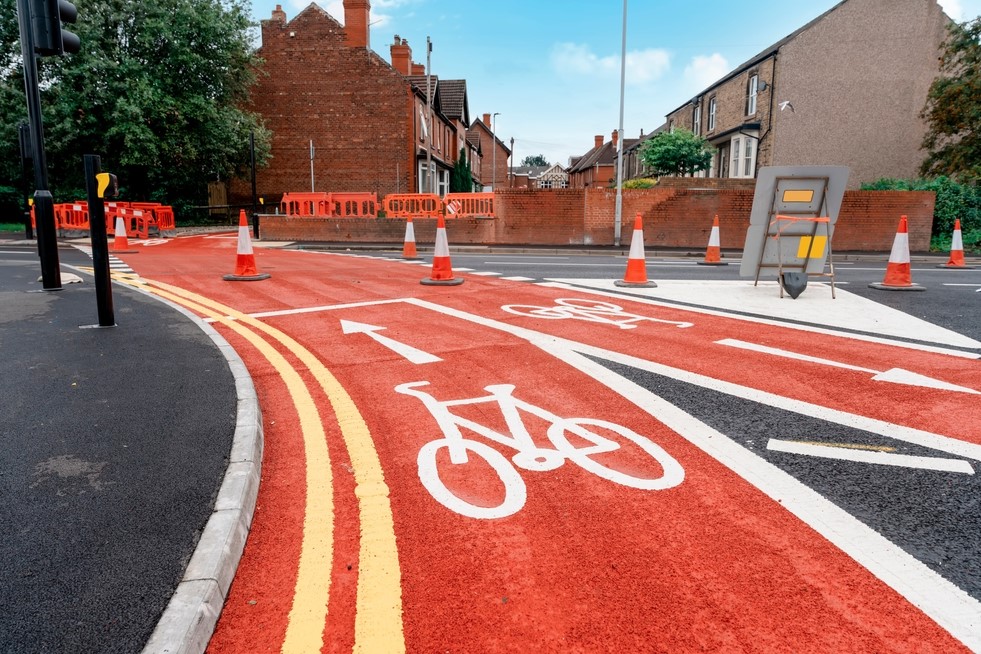 Survey shows 56% support shifting funding from roads to active travel schemes - Vimarsana News