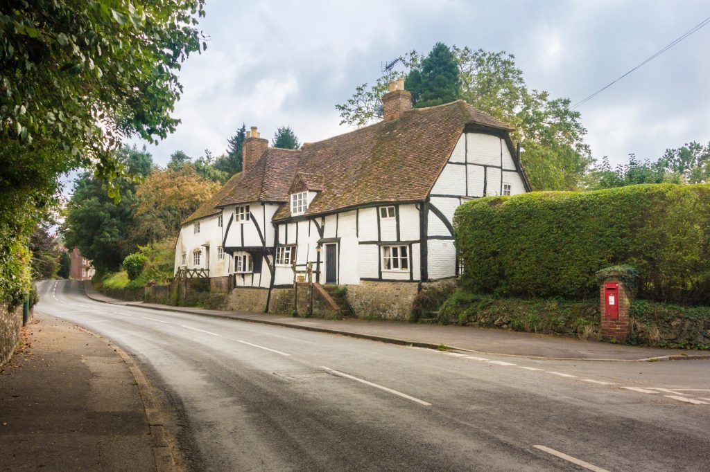 Kent County Council procuring for 21year highways contract worth £2bn